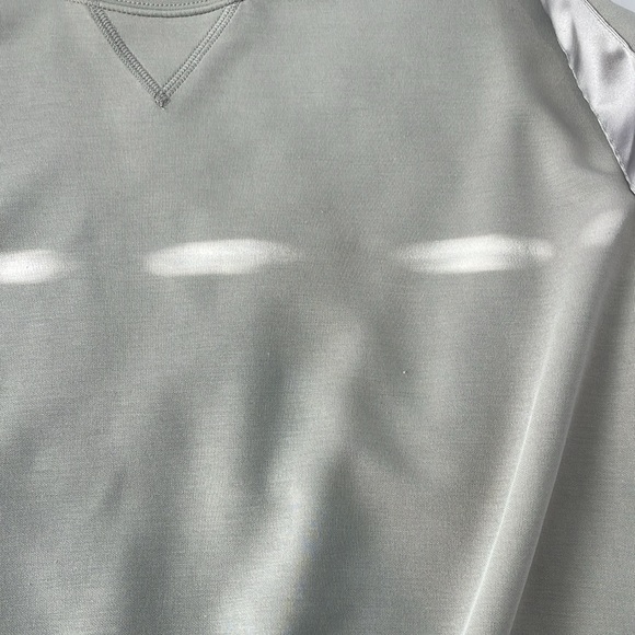 Club Monaco Sweater - Picture 4 of 9